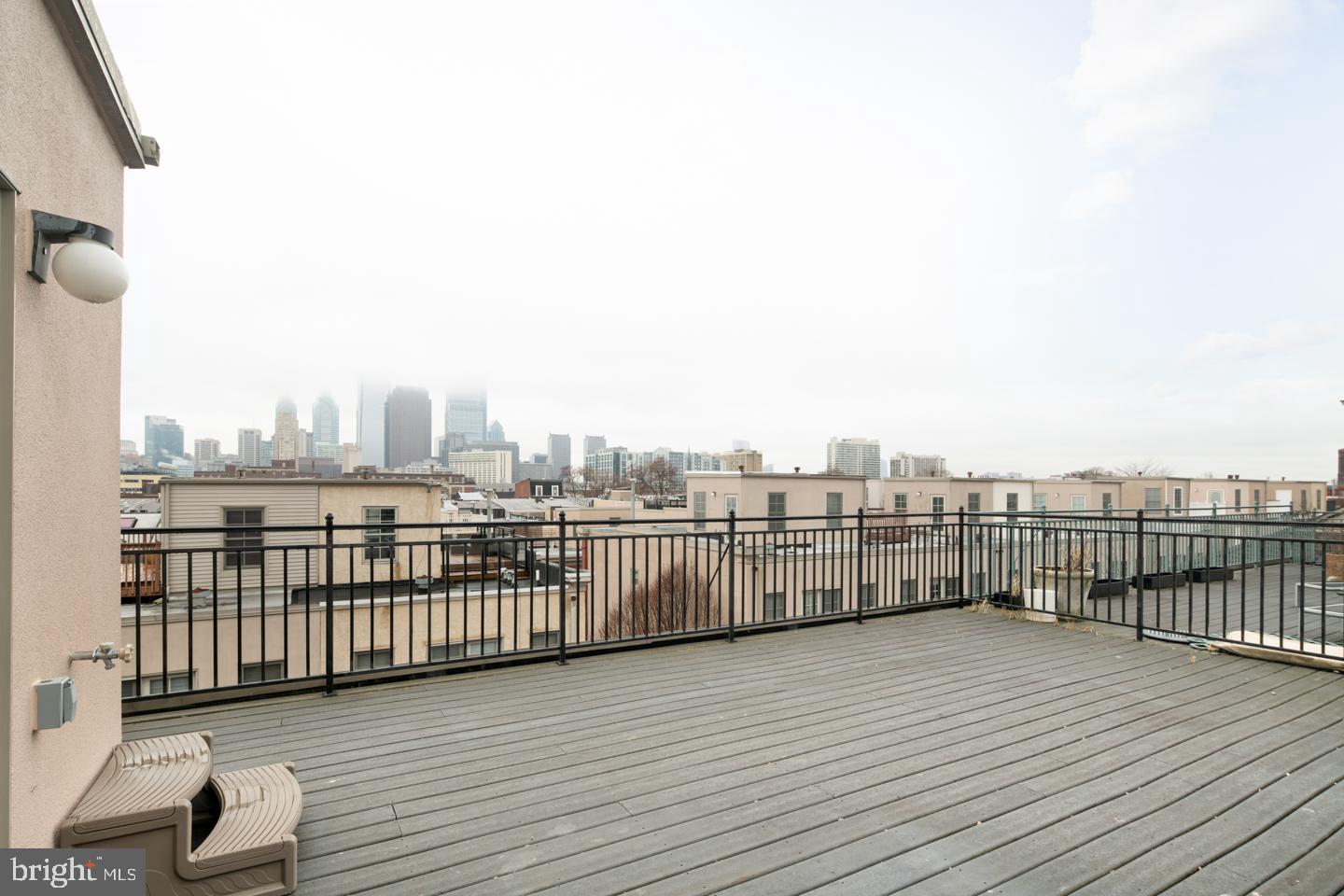 ART MUSEUM AREA - Residential