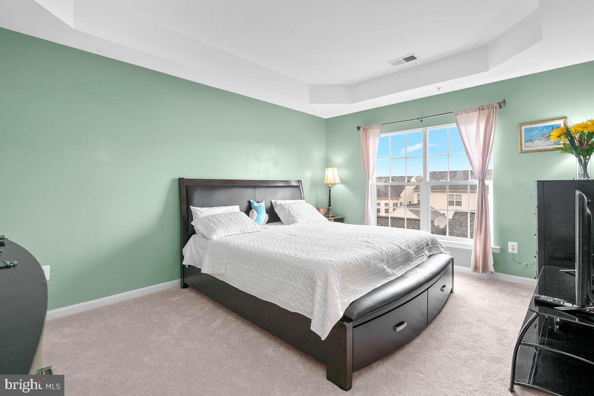 GREENWAY VILLAGE - Residential