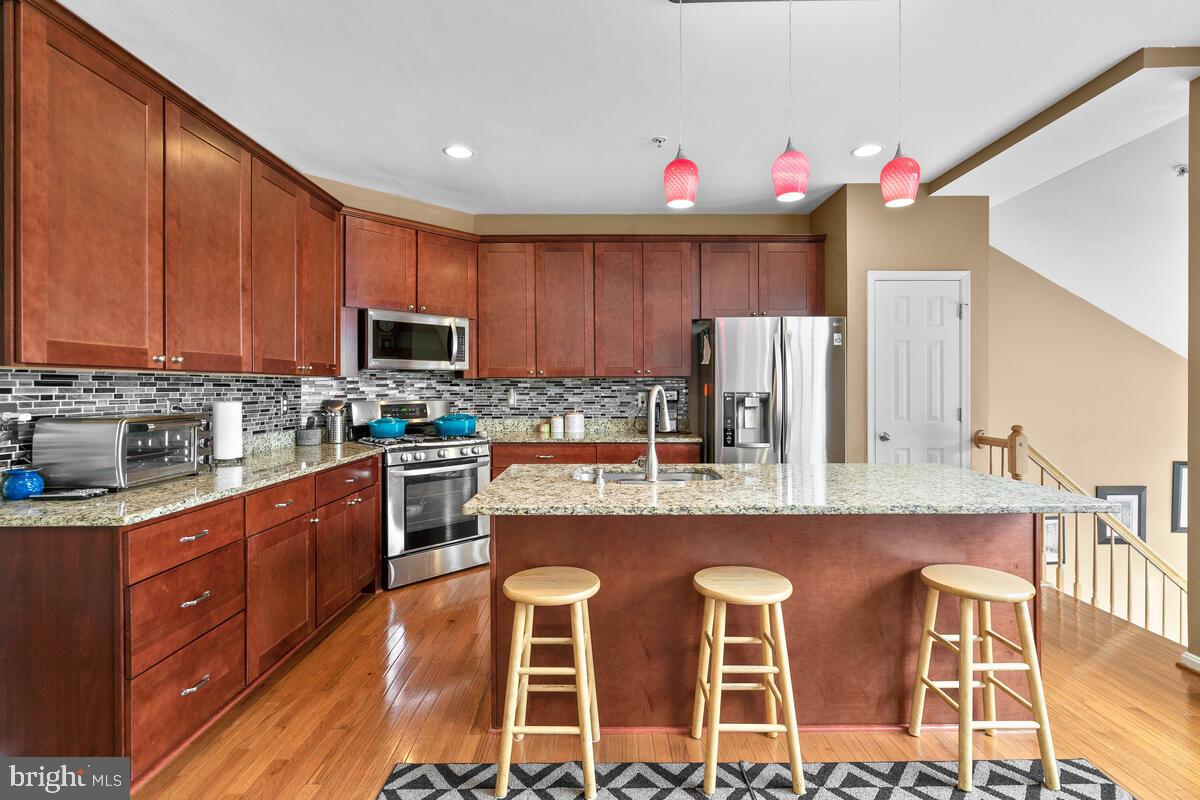 GREENWAY VILLAGE - Residential