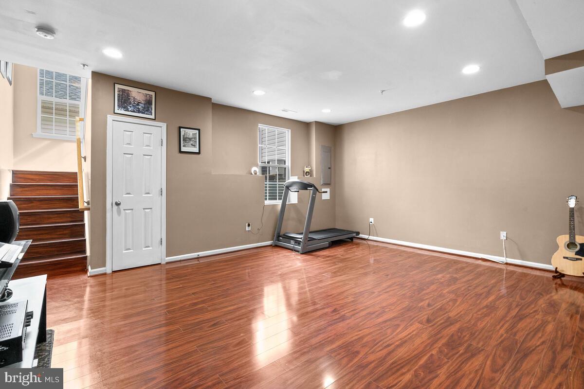 GREENWAY VILLAGE - Residential