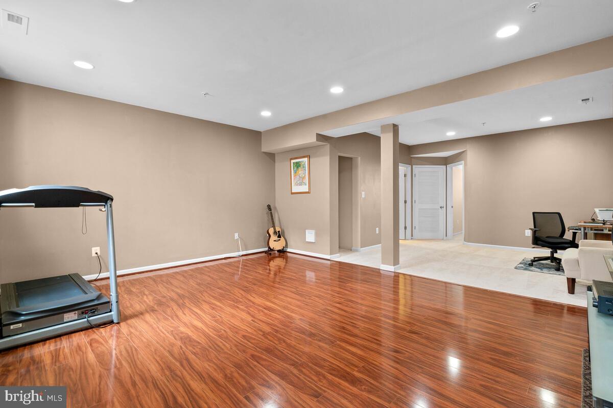 GREENWAY VILLAGE - Residential