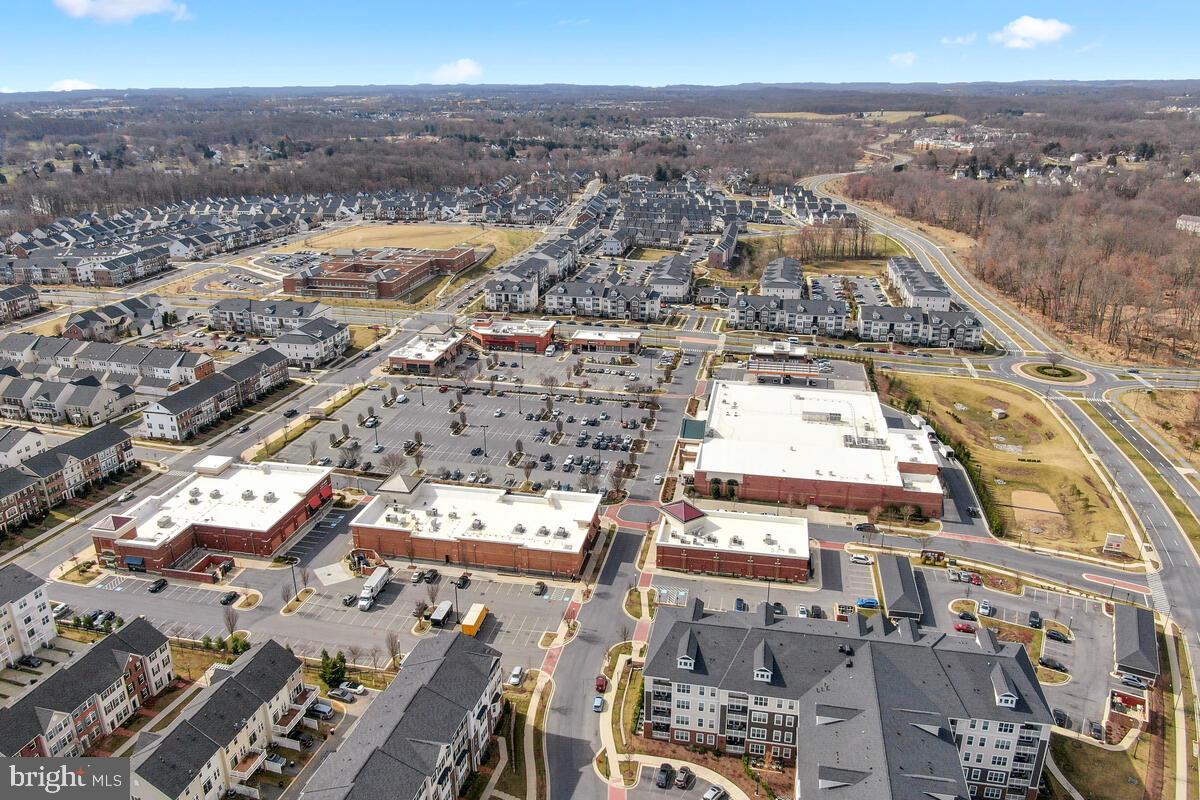 GREENWAY VILLAGE - Residential