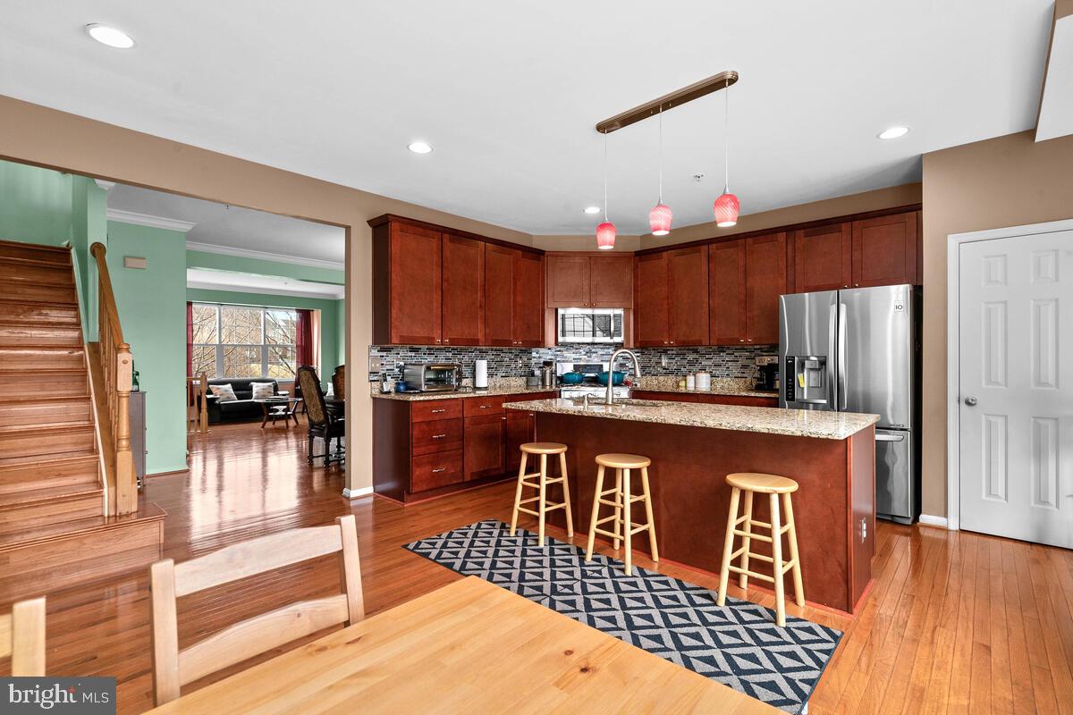 GREENWAY VILLAGE - Residential