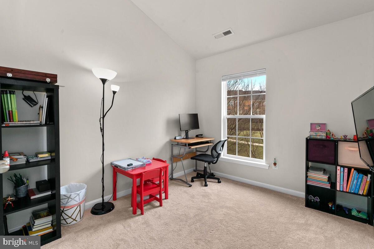 GREENWAY VILLAGE - Residential