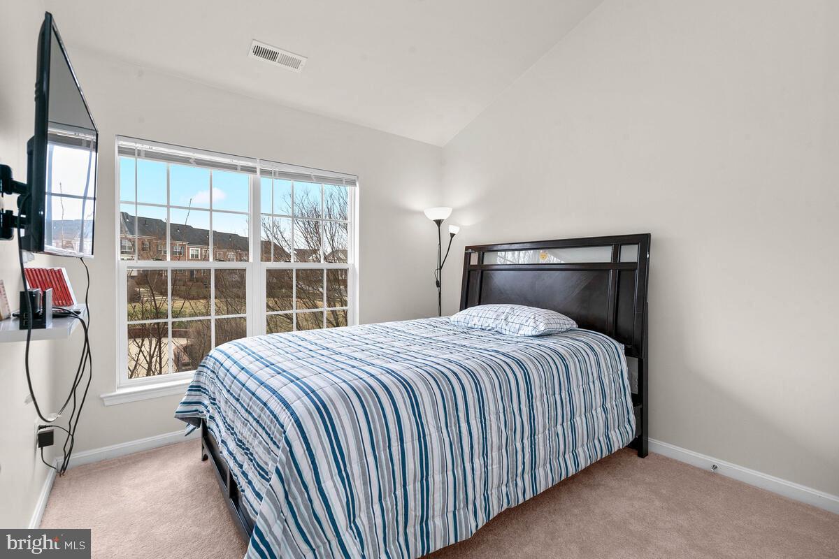 GREENWAY VILLAGE - Residential