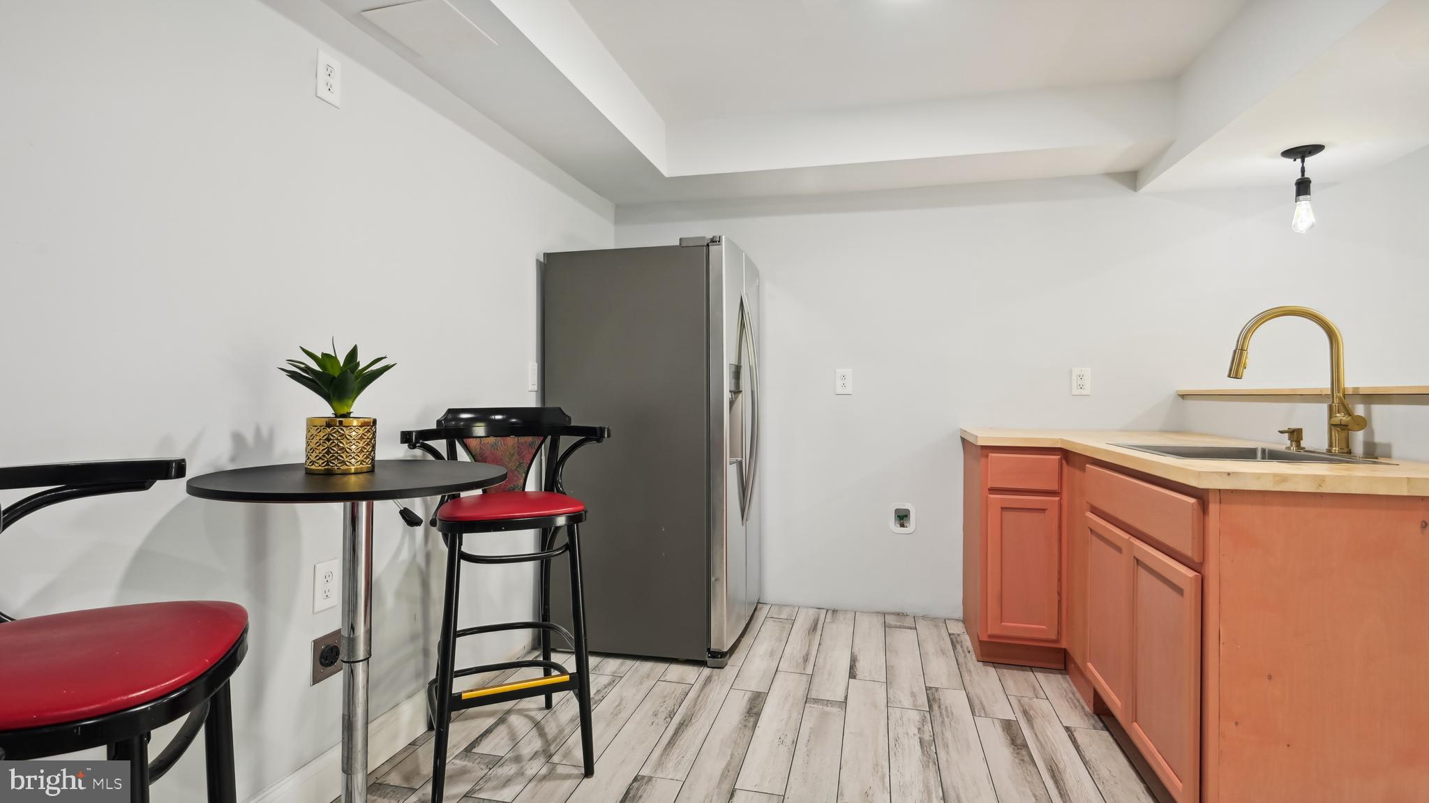 SALEMS GRANT - Residential