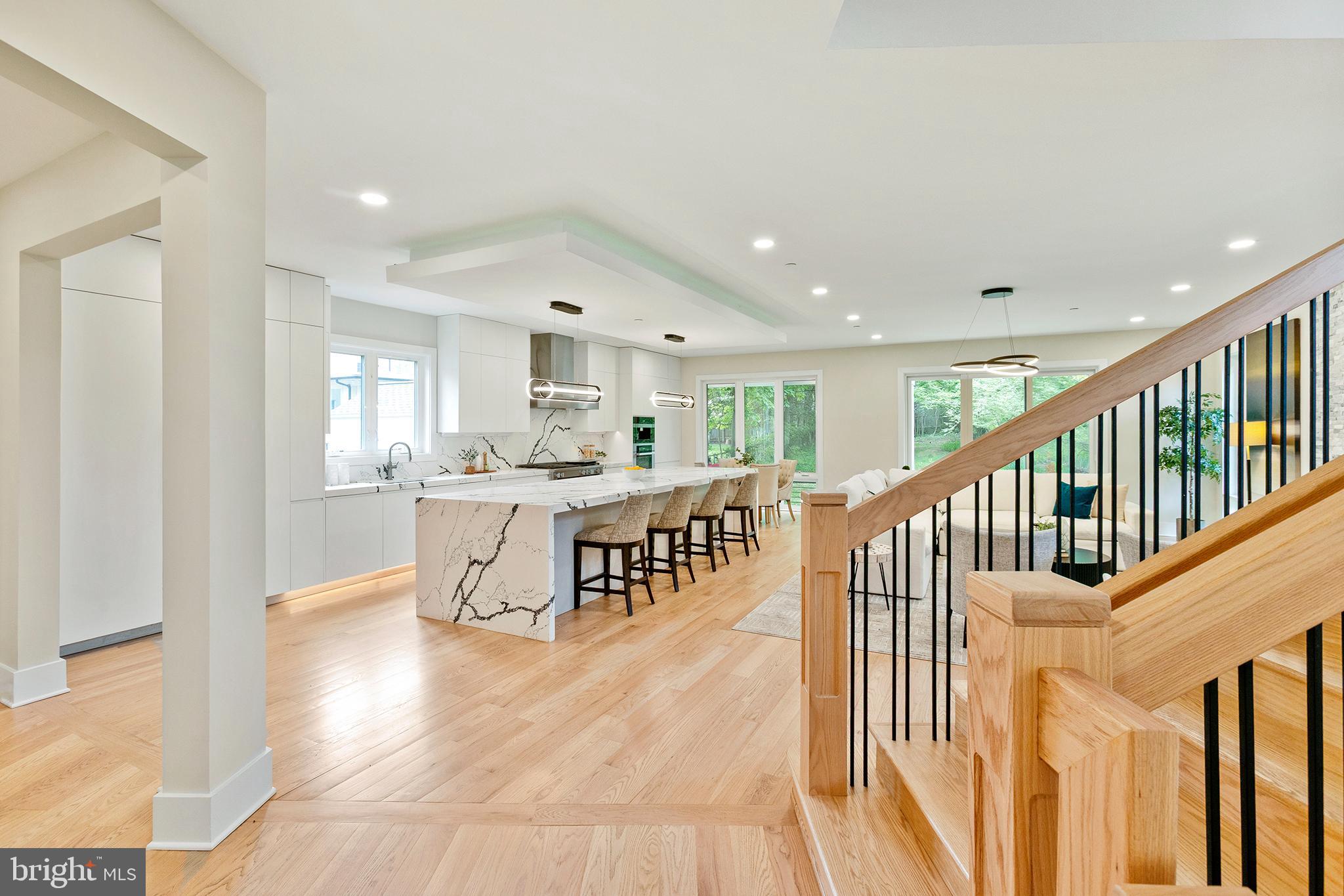 CHEVY CHASE VILLAGE - Residential