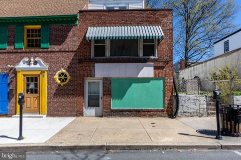 Photo of 109 Long Lane, UPPER DARBY, PA 19082 (MLS # PADE2112954)