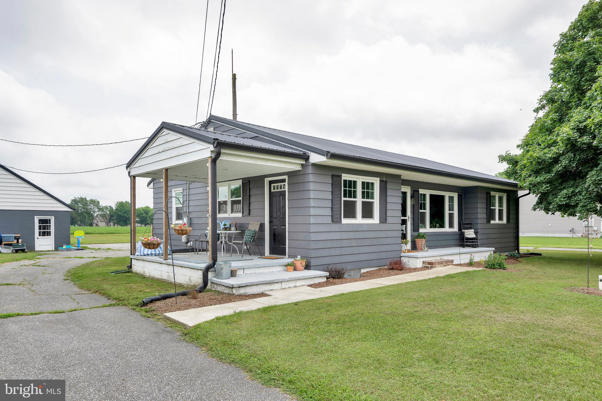 112 OLD AIRPORT ROAD