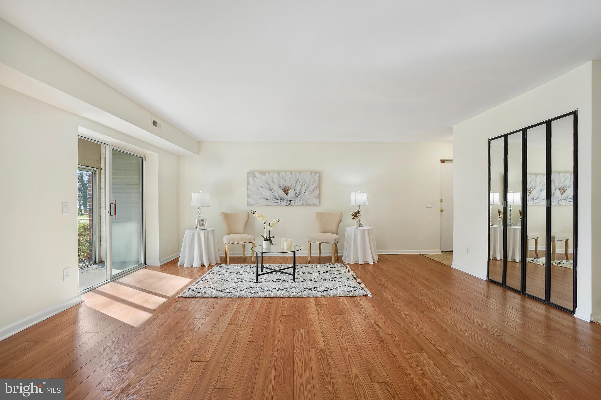 LEISURE WORLD - Residential