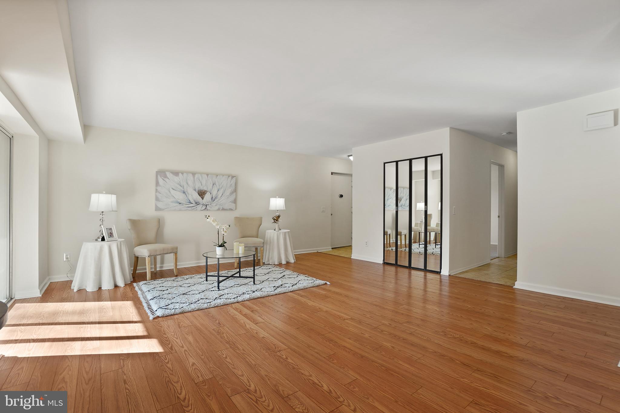 LEISURE WORLD - Residential