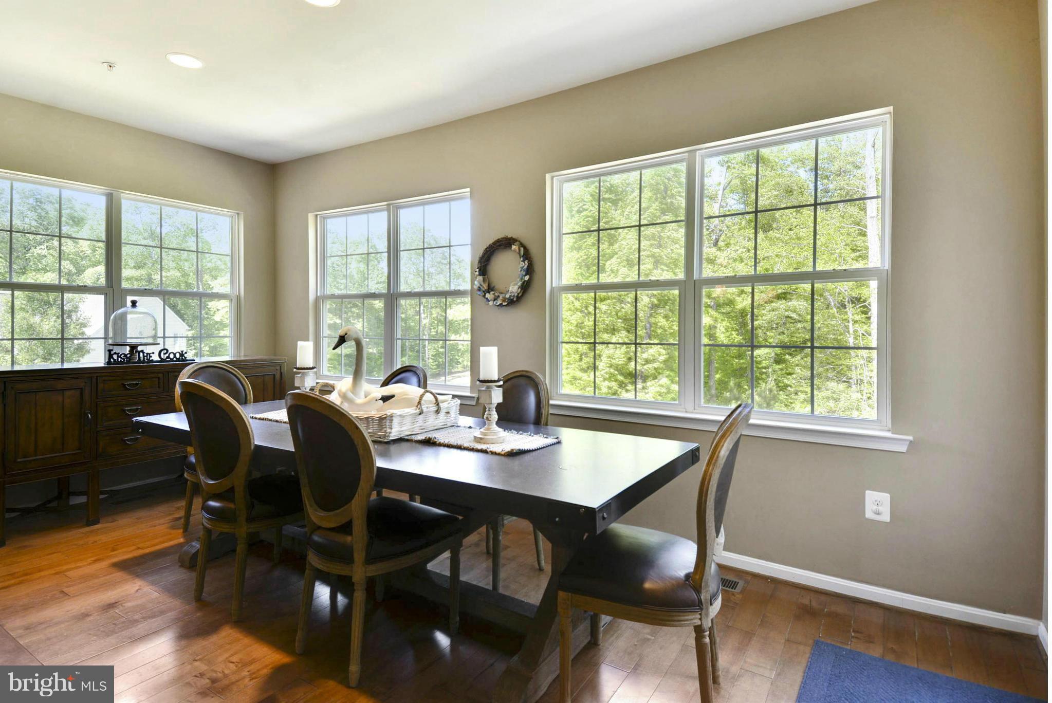 BEN OAKS - Residential