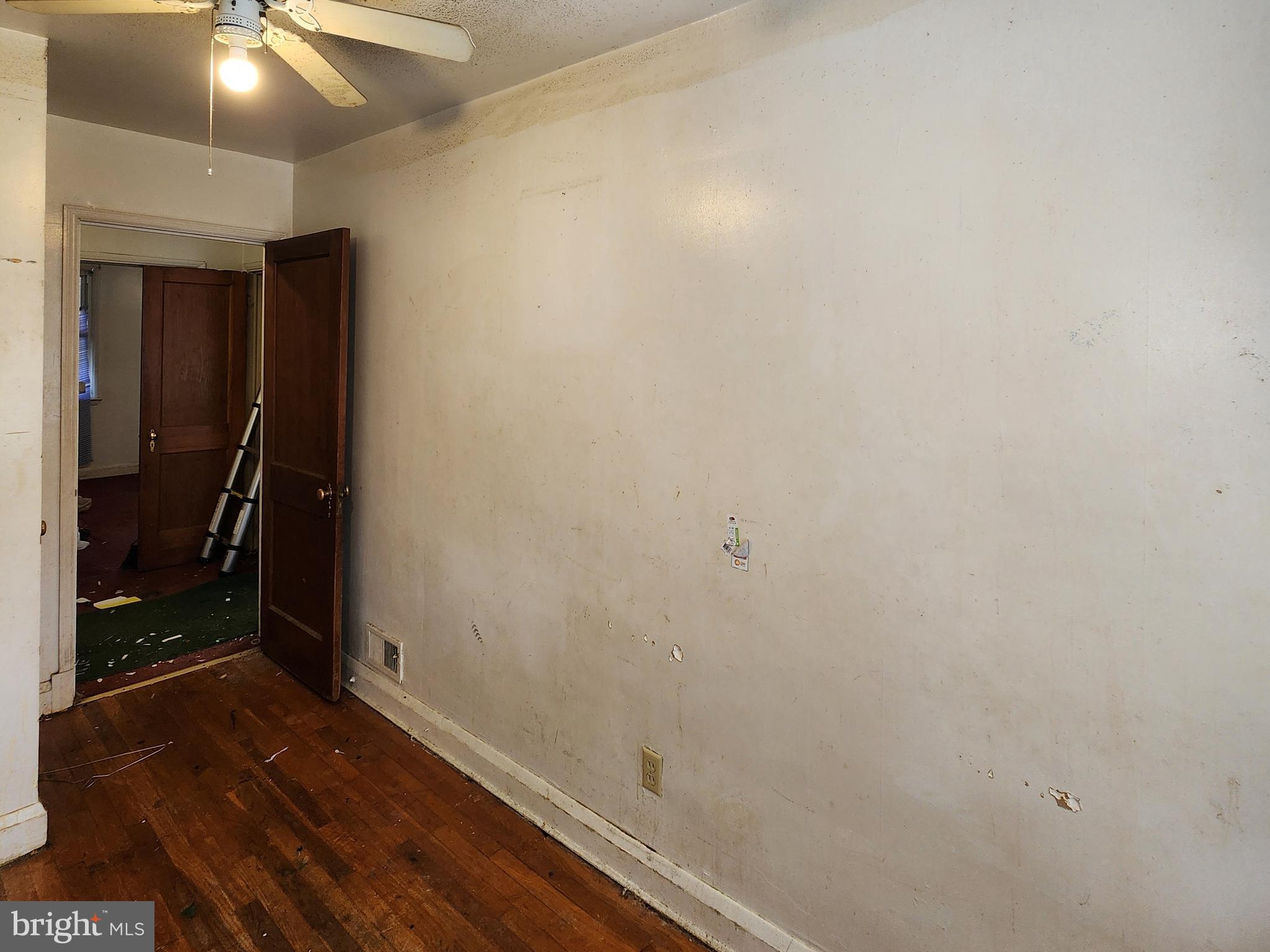 IRVINGTON - Residential