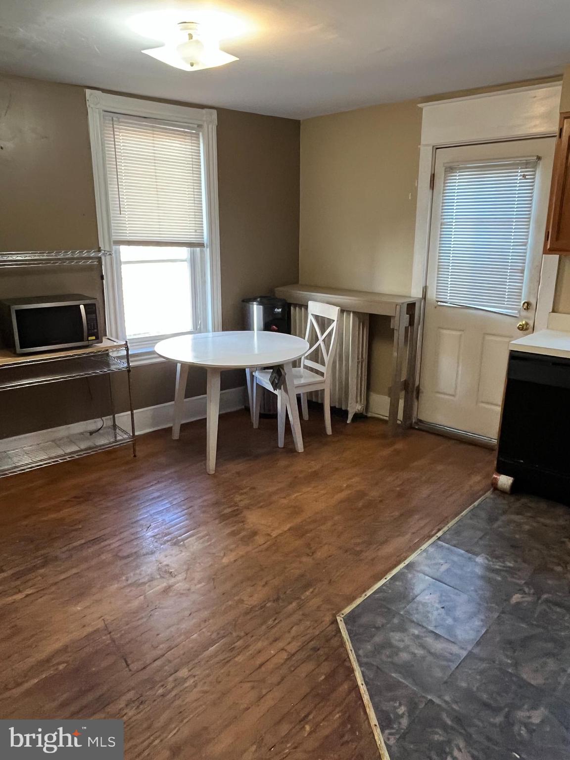 615 WEST AVENUE 2ND FLOOR