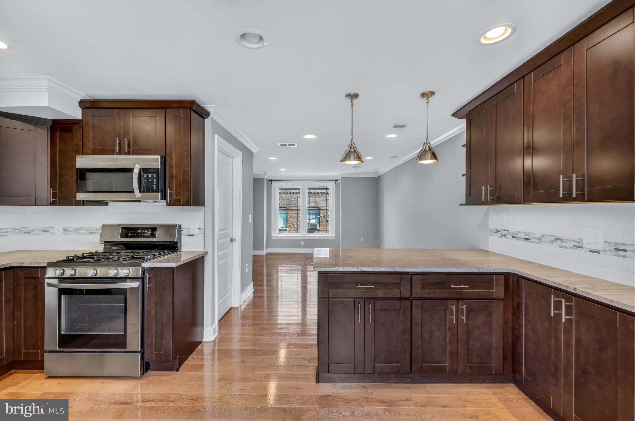 BELLA VISTA - Residential