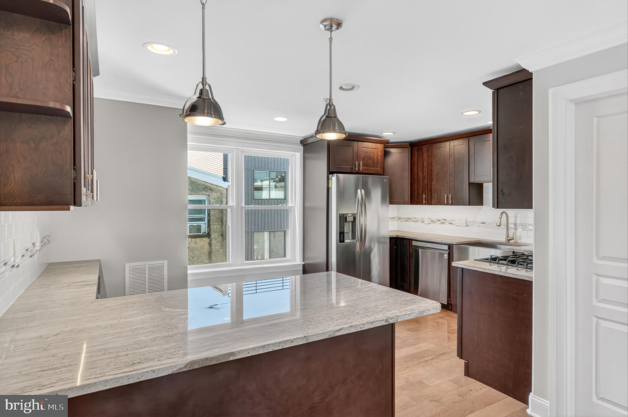 BELLA VISTA - Residential
