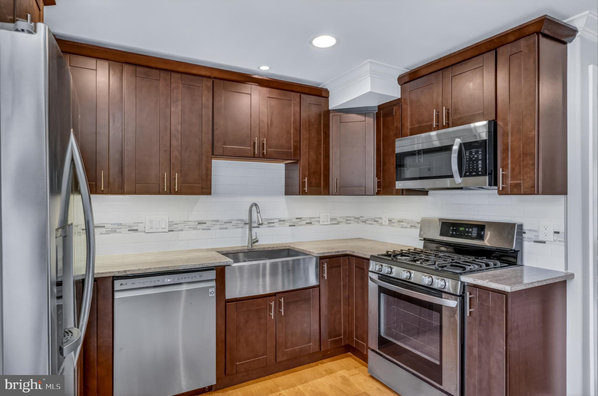 BELLA VISTA - Residential