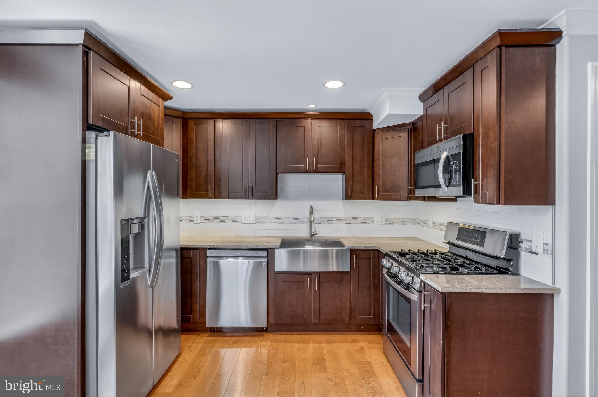 BELLA VISTA - Residential
