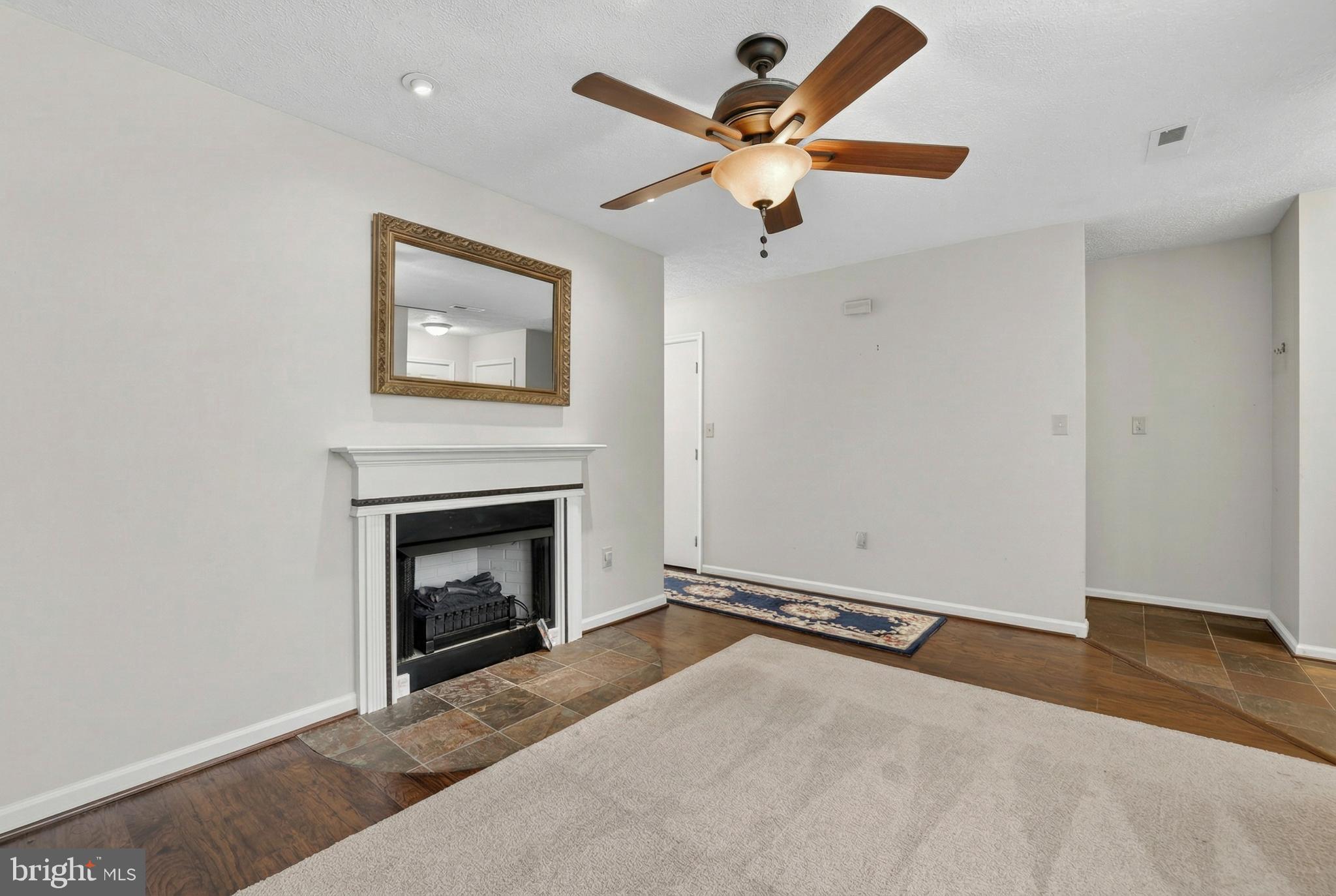 HERITAGE COMMONS - Residential