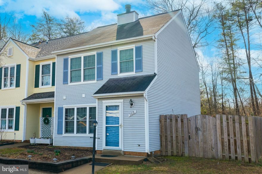 Move-In ready Townhome with 2 large bedrooms, 2.5 baths. End unit with large end unit fenced yard with shed. Home sold as-is, but in great condition. Close to Centerport Pkwy I-95 exit, schools, FasMart and WAWA. 10 minute drive to Downtown Fredericksburg.