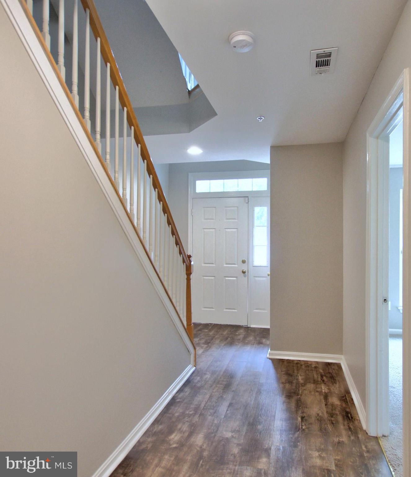SEVEN OAKS - Residential