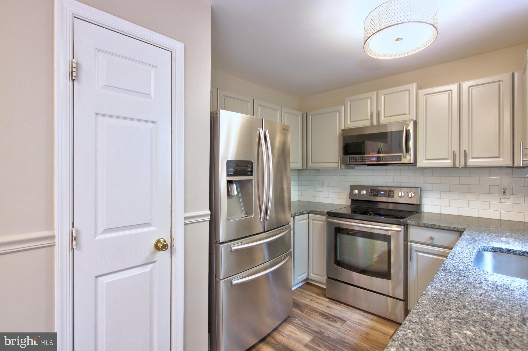 SEVEN OAKS - Residential