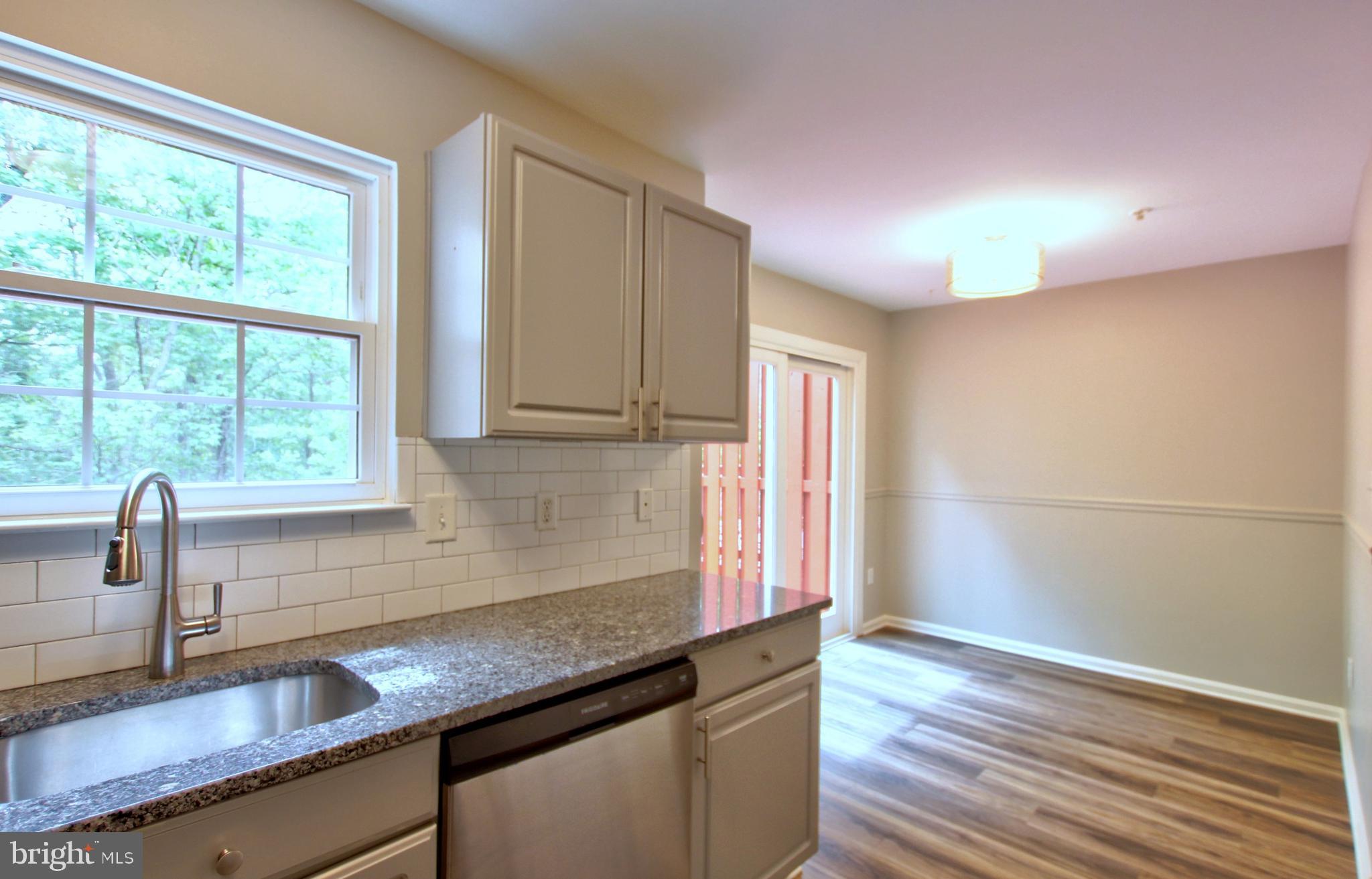 SEVEN OAKS - Residential