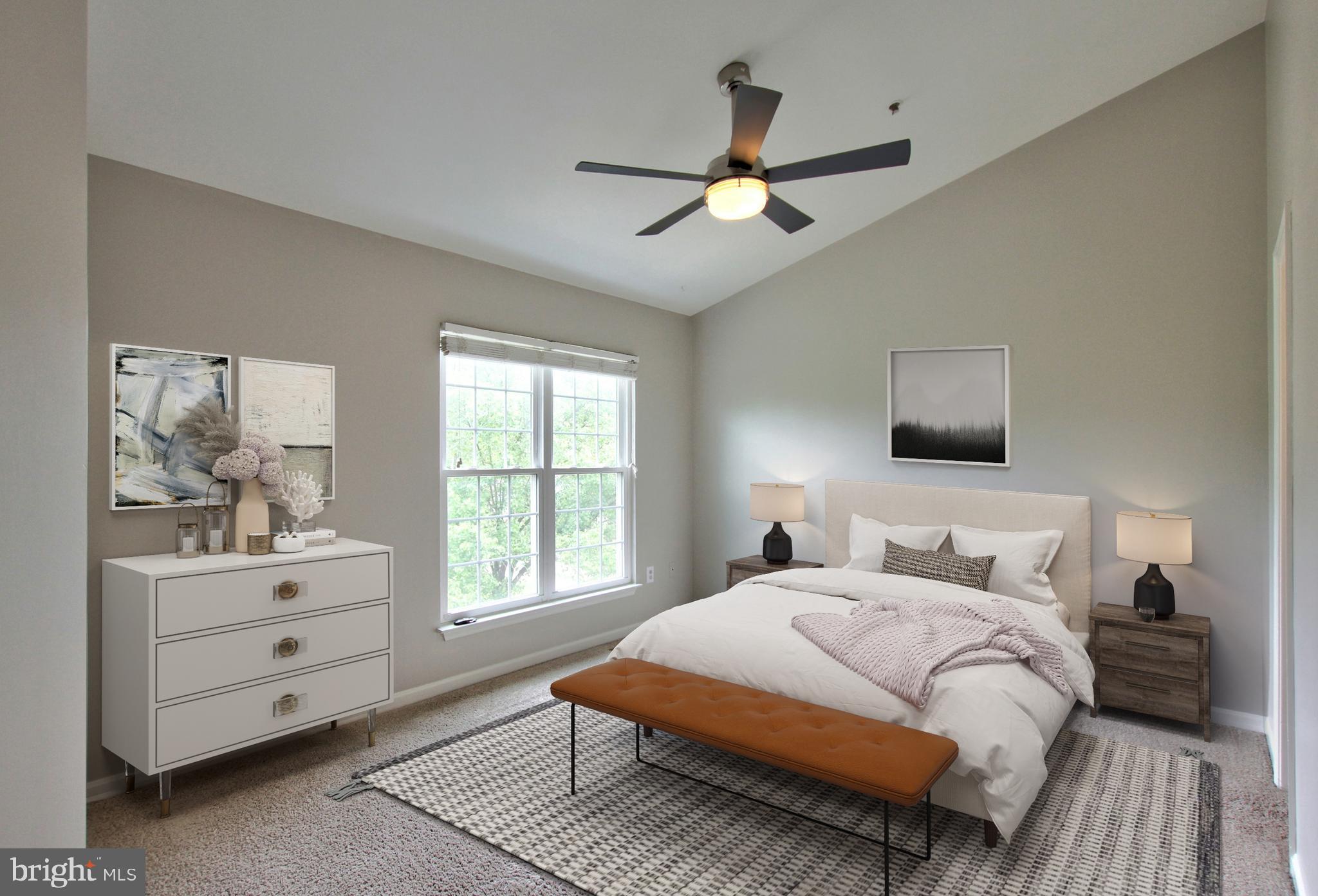 SEVEN OAKS - Residential