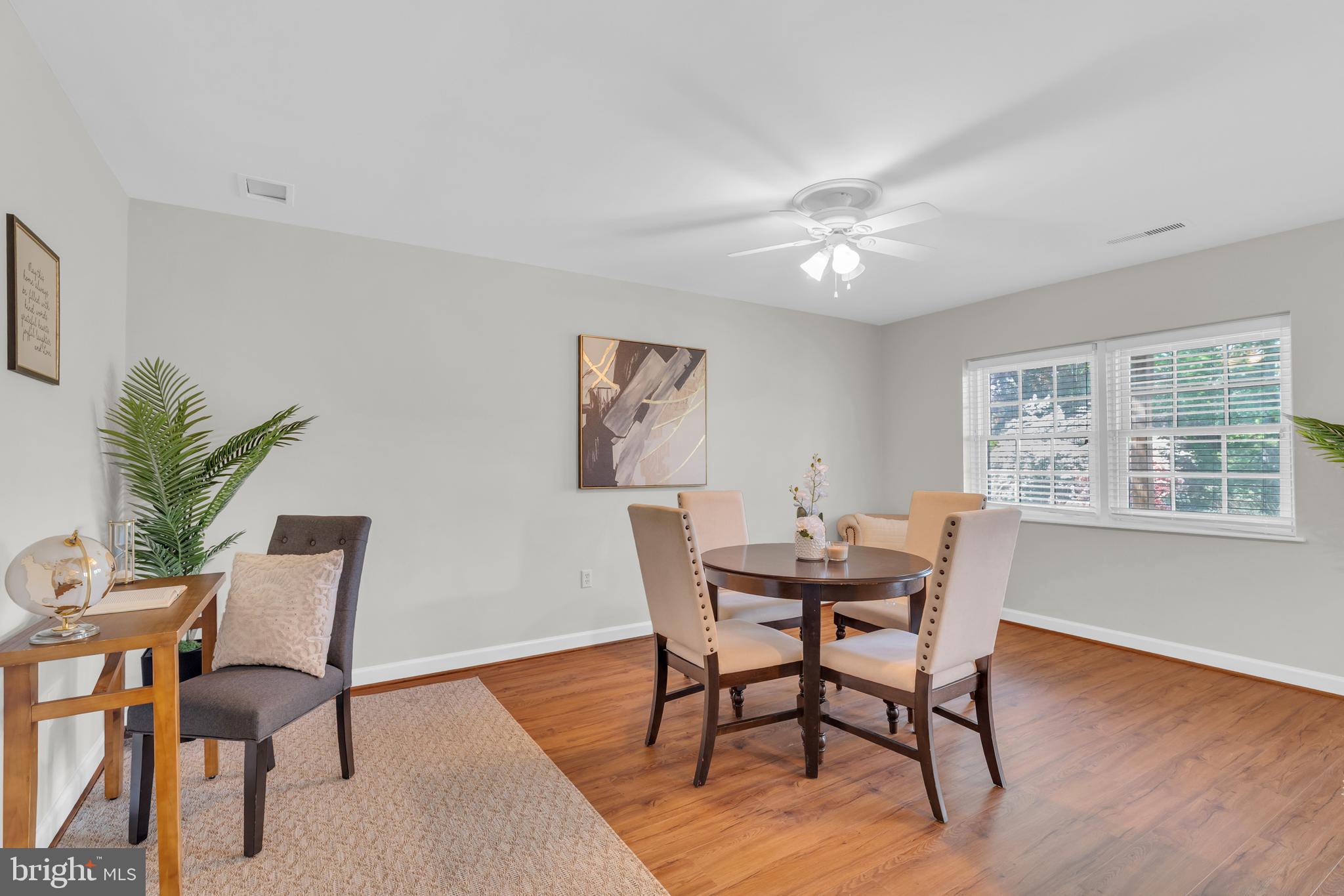 RESTON - Residential