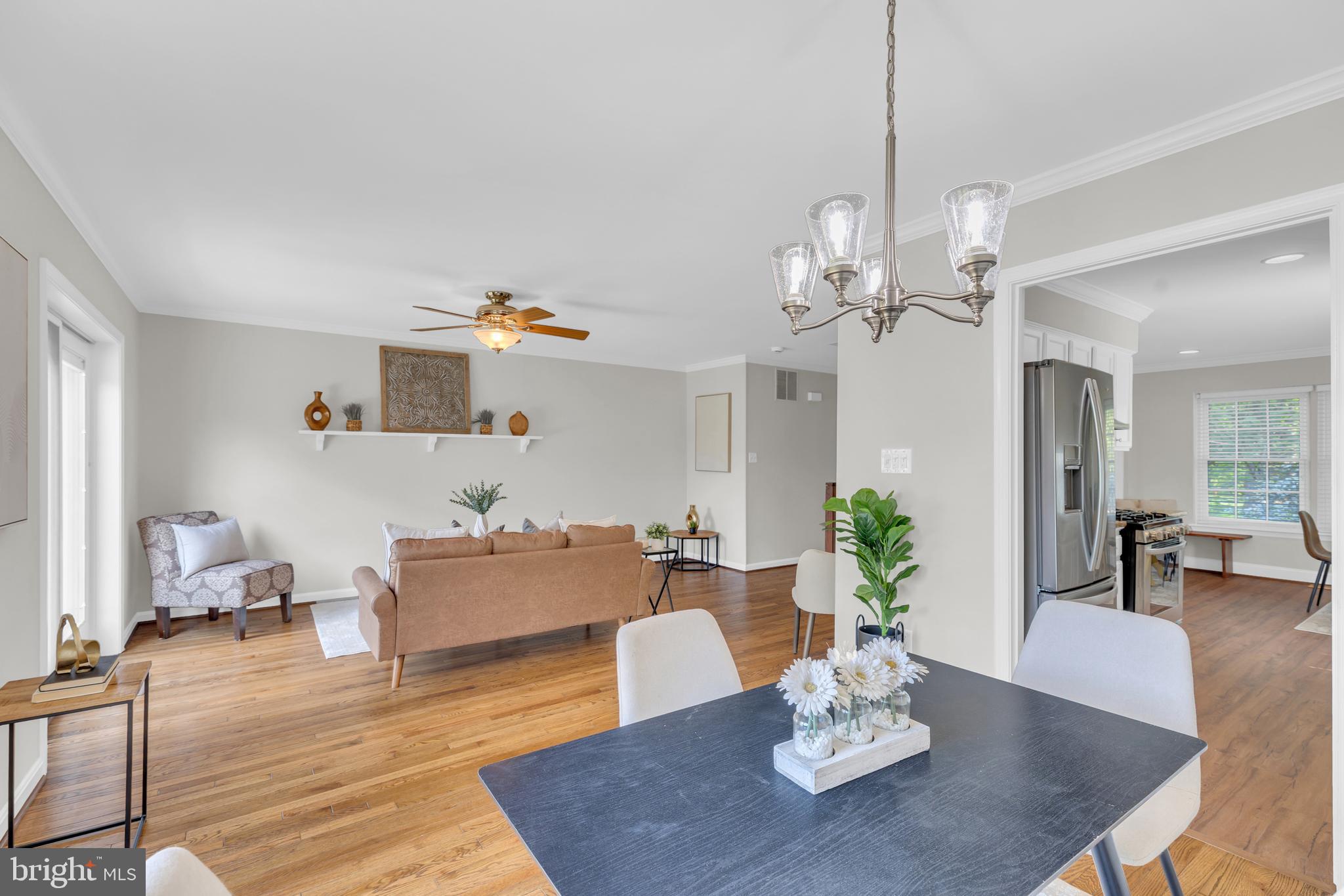 RESTON - Residential