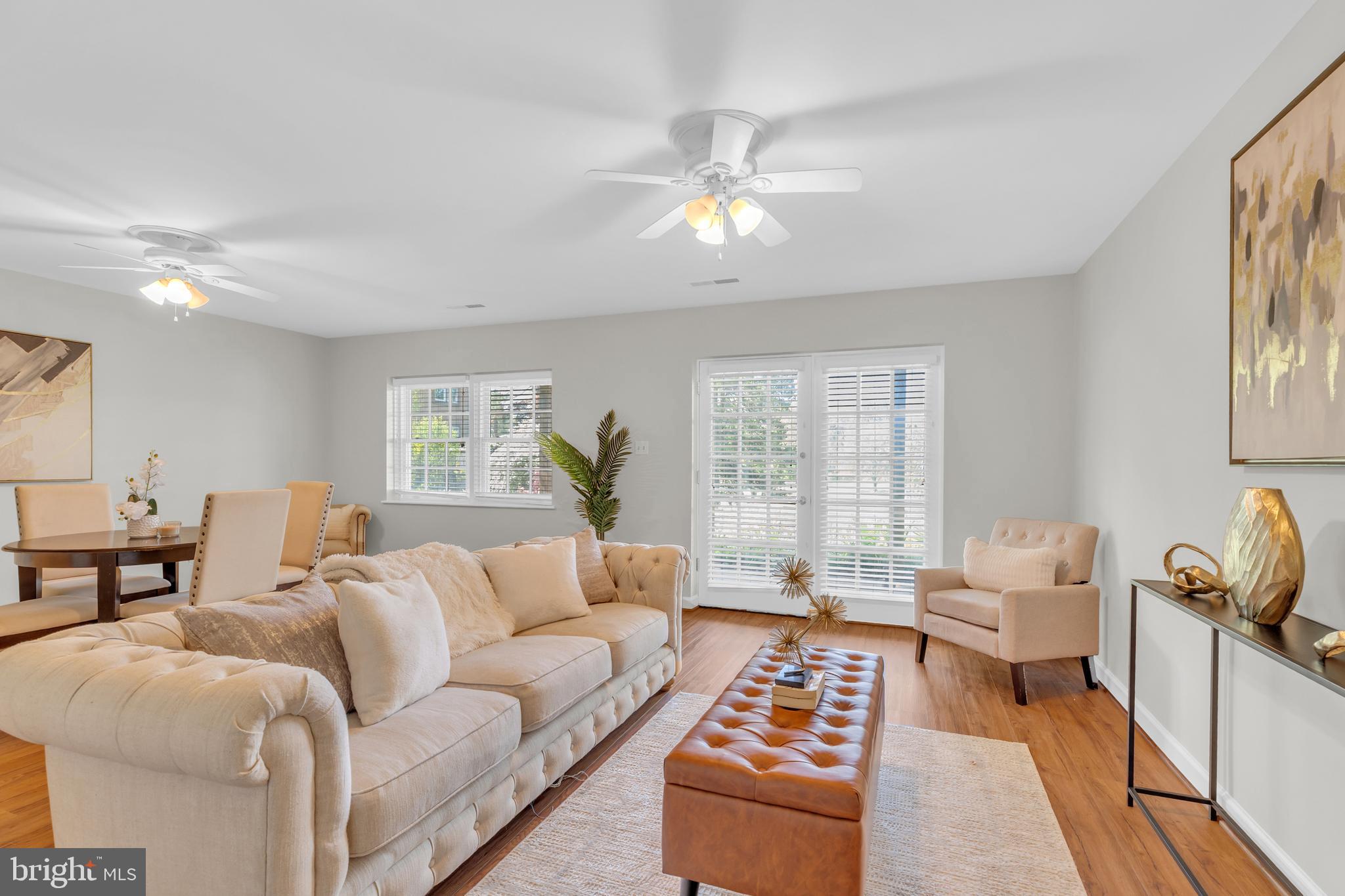 RESTON - Residential