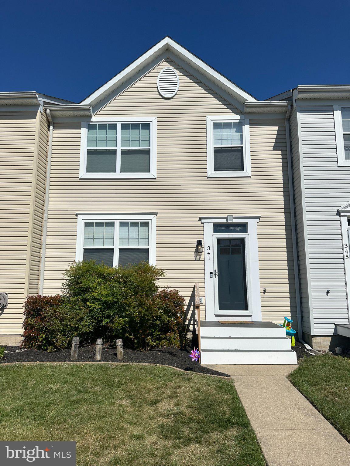 341 CREEKSIDE COMMONS COURT