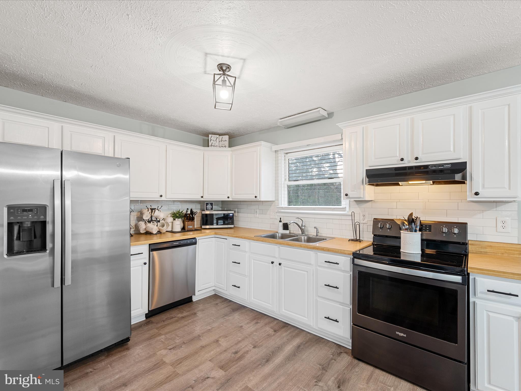 CHERRY HILL - Residential