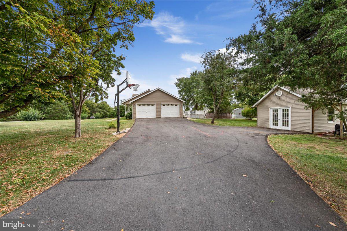 CHERRY HILL - Residential