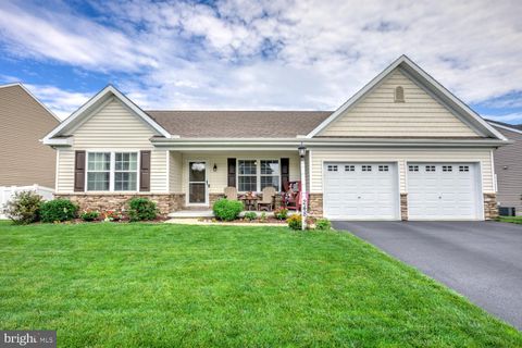 Photo of 248 Cedar Hollow, MANHEIM, PA 17545 (MLS # PALA2072622)