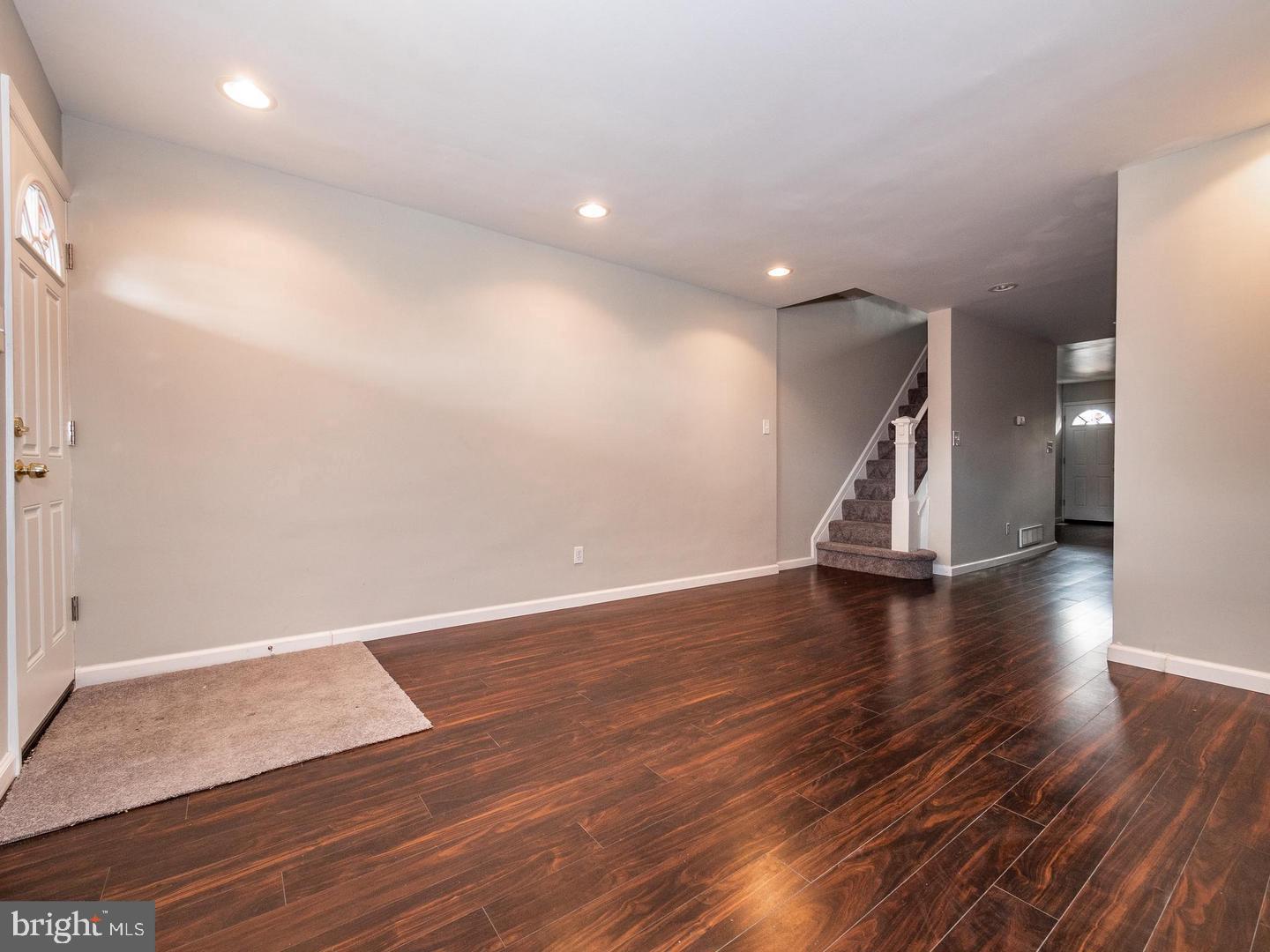 FRANKLINTOWN ROAD - Residential Lease