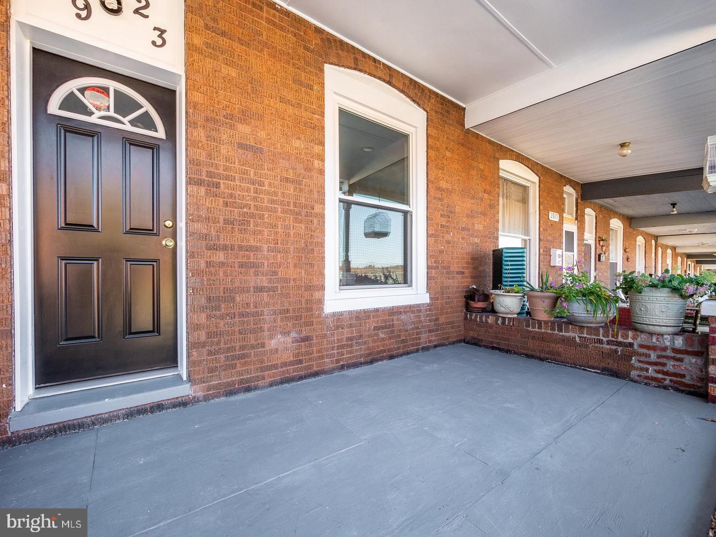 FRANKLINTOWN ROAD - Residential Lease