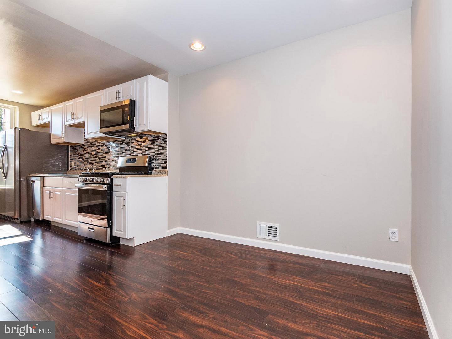 FRANKLINTOWN ROAD - Residential Lease