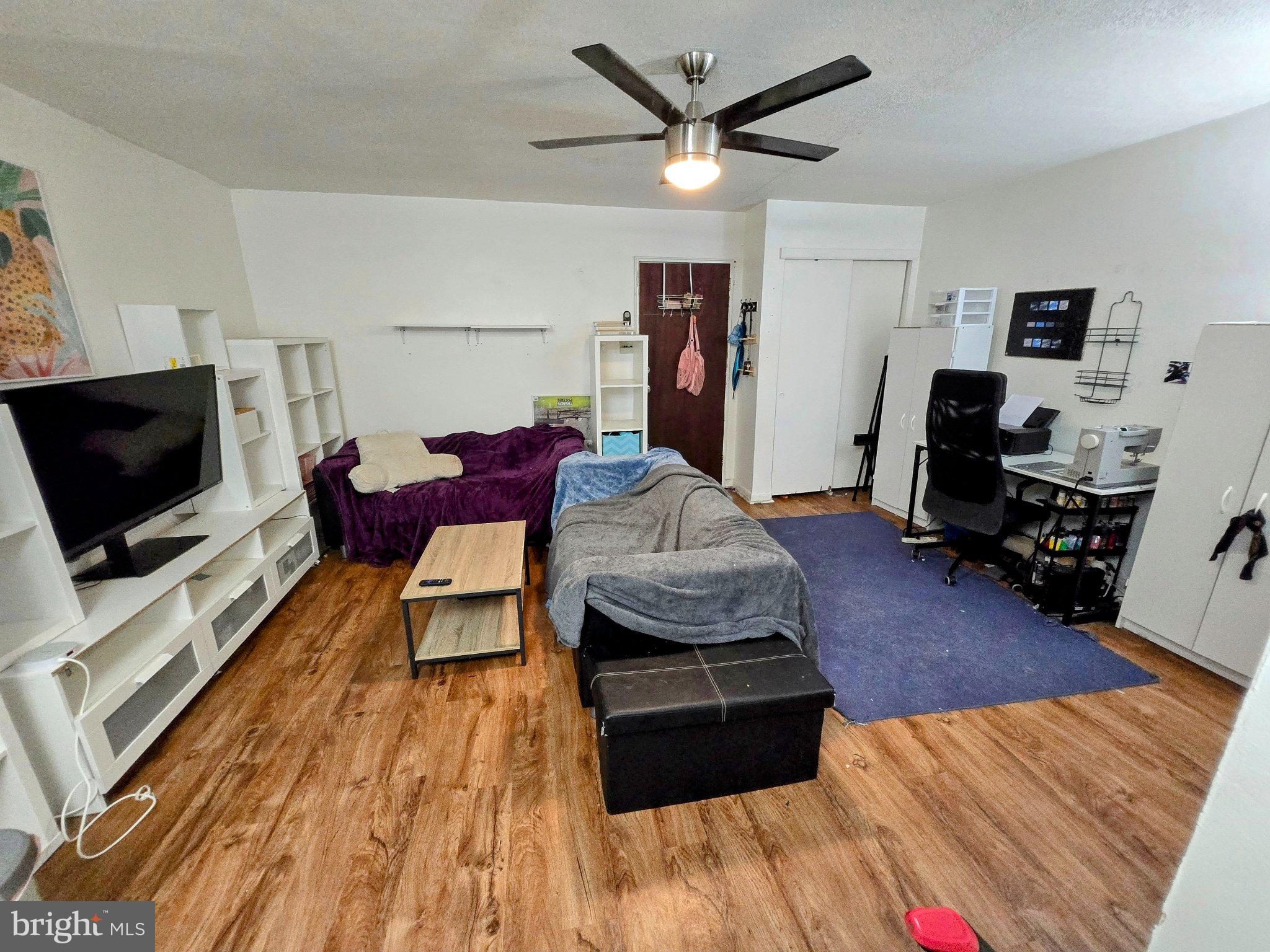 100 E GLENOLDEN AVENUE A-6