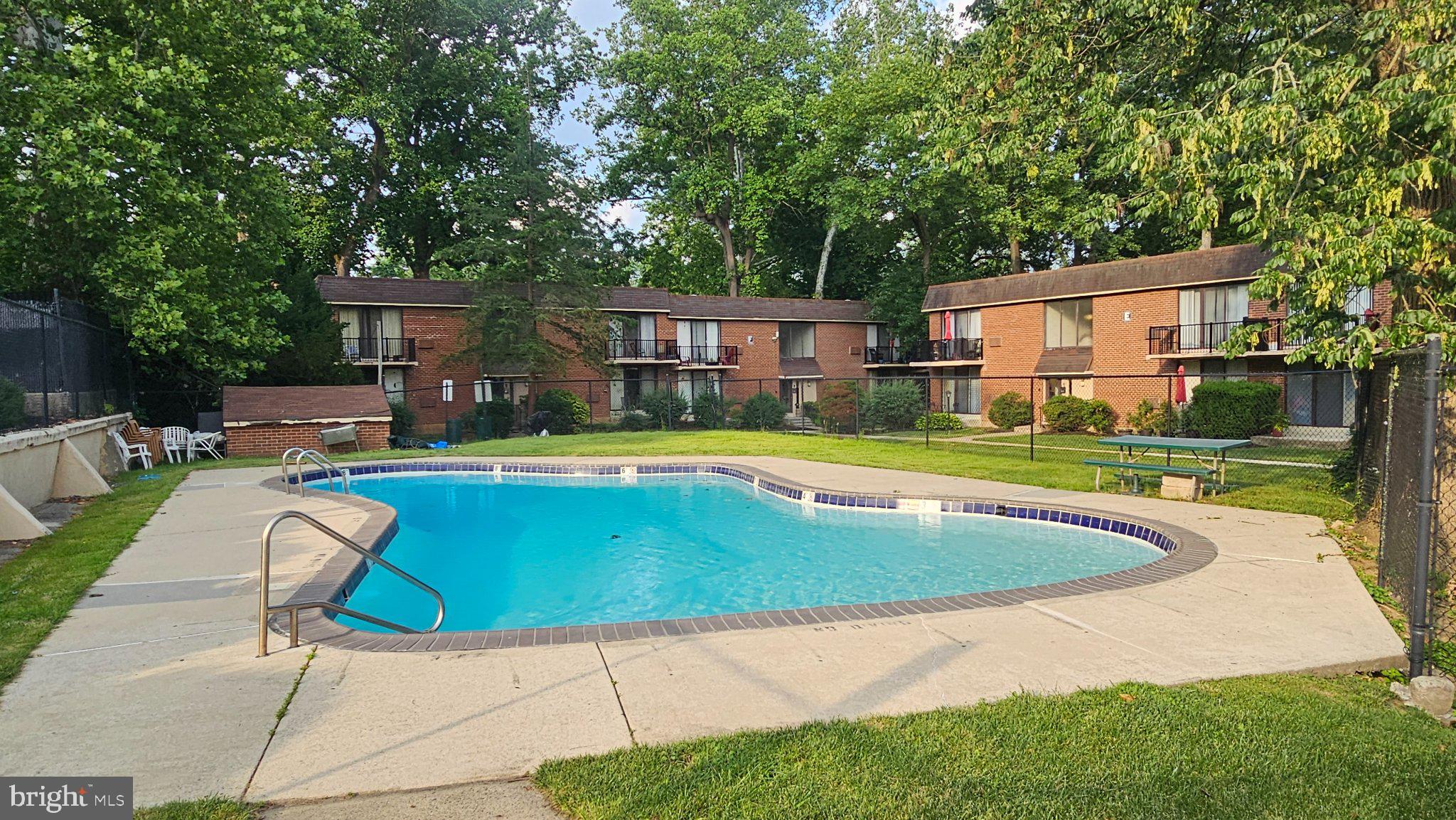 100 E GLENOLDEN AVENUE A-6