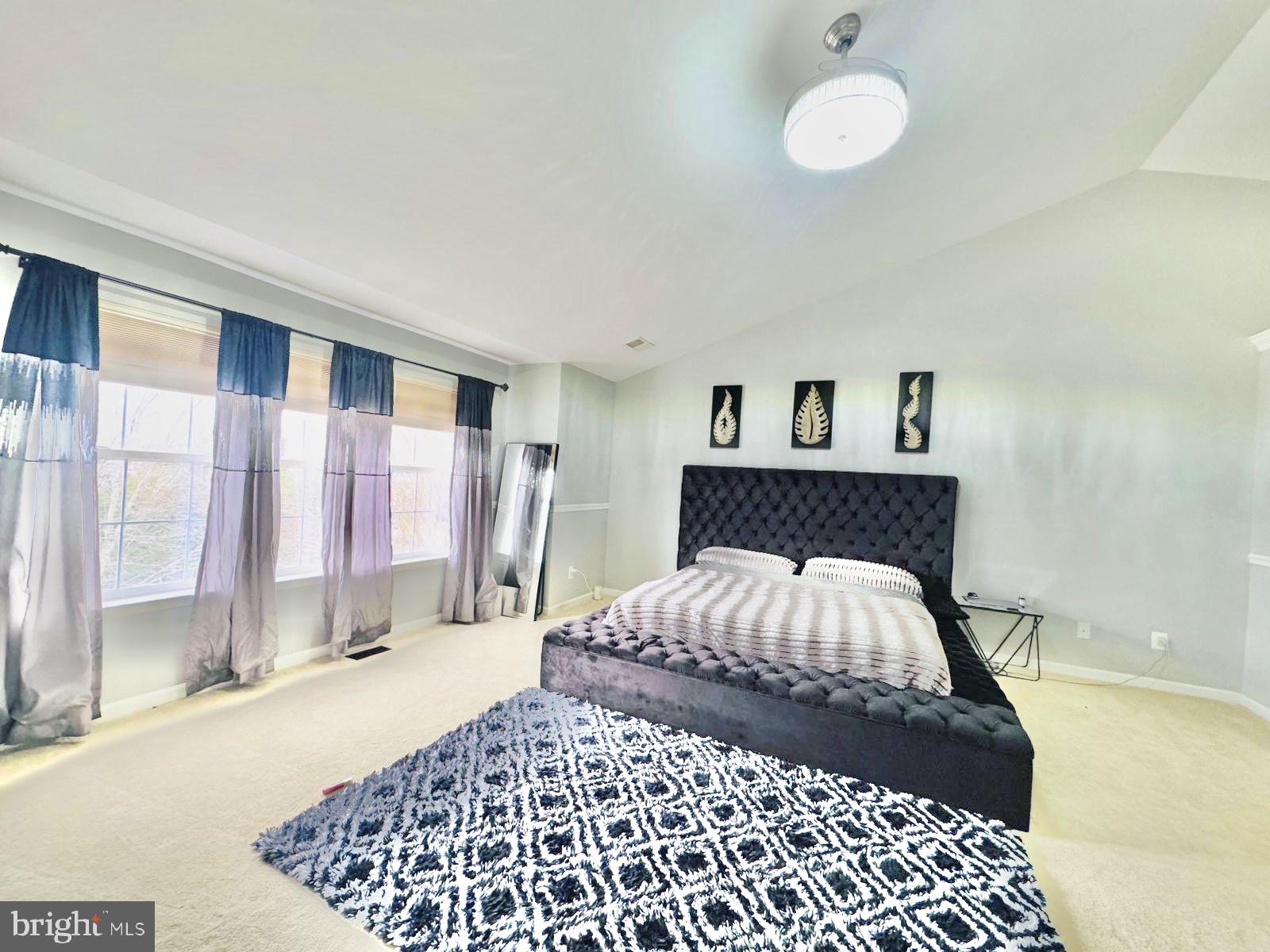 MONTEROSA - Residential