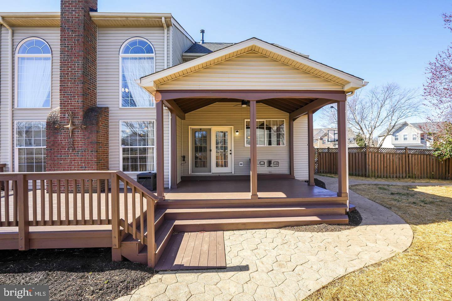 MONTEROSA - Residential