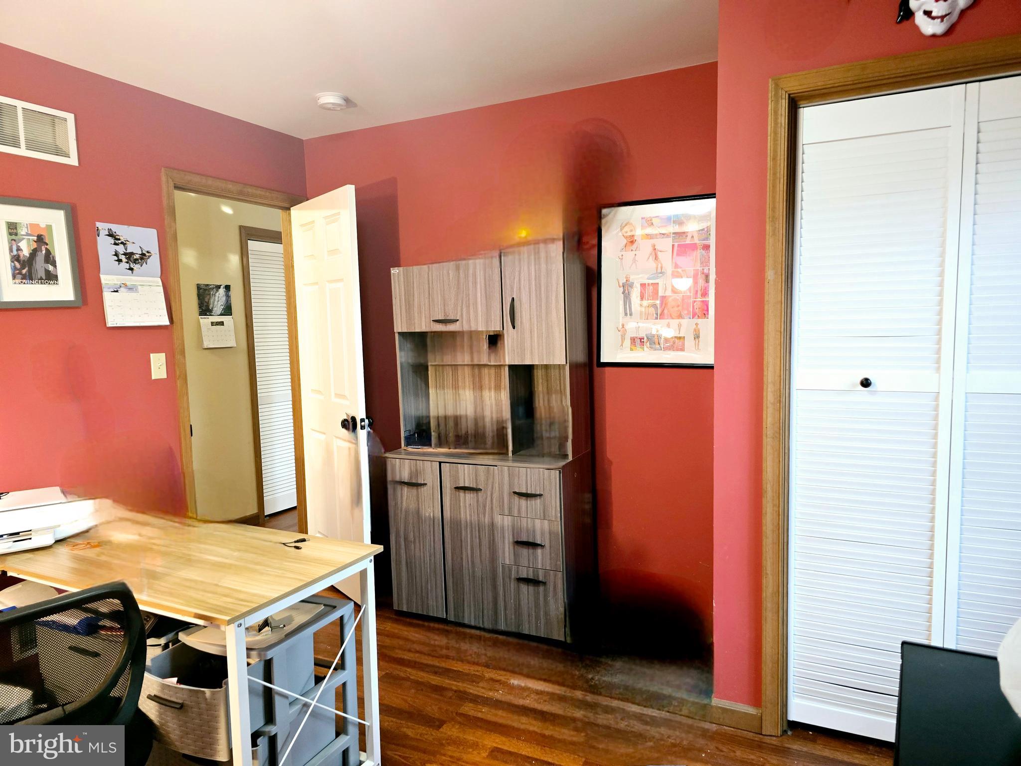 BLUE MOUNTAIN LAKE EST - Residential