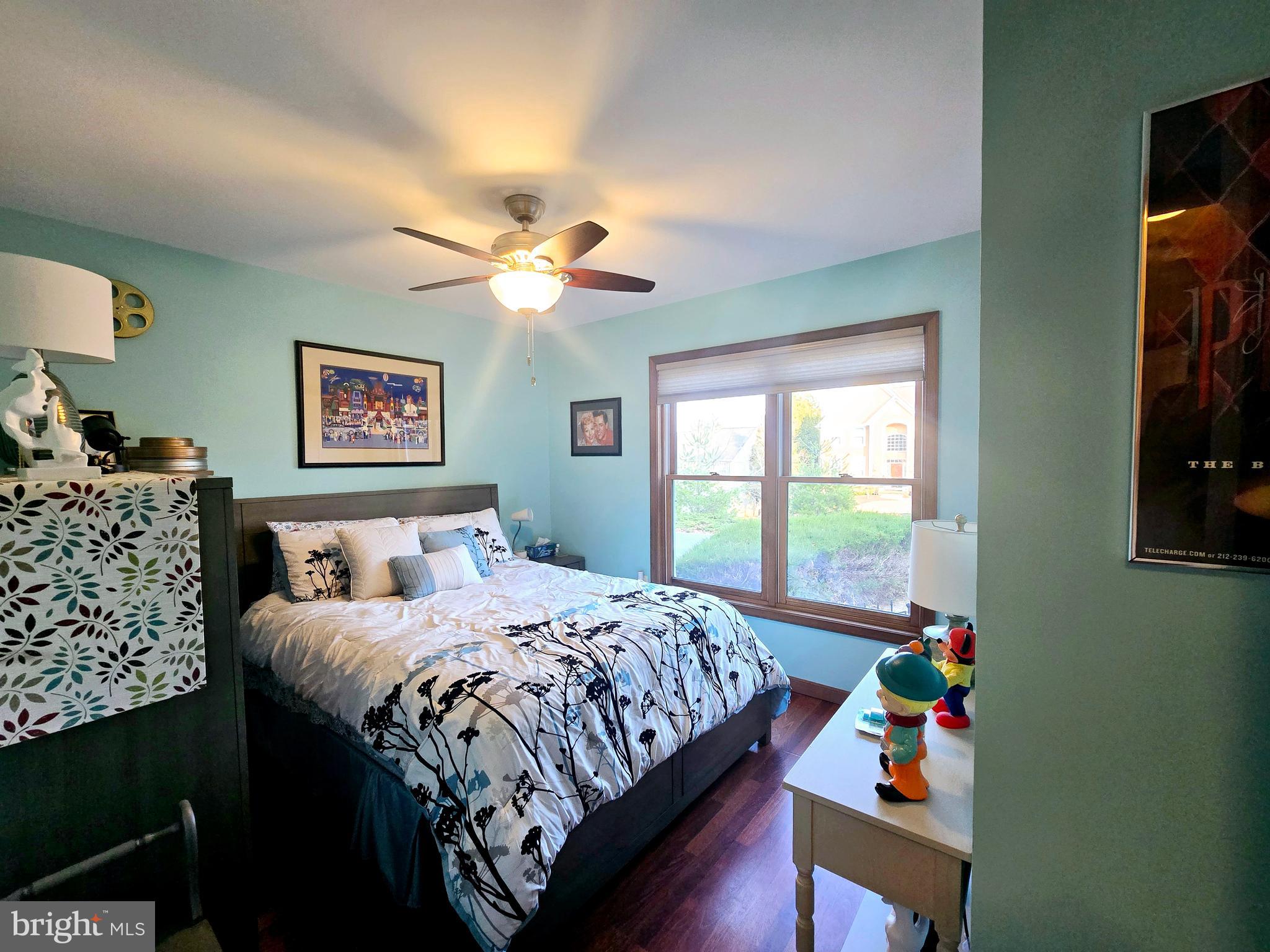 BLUE MOUNTAIN LAKE EST - Residential