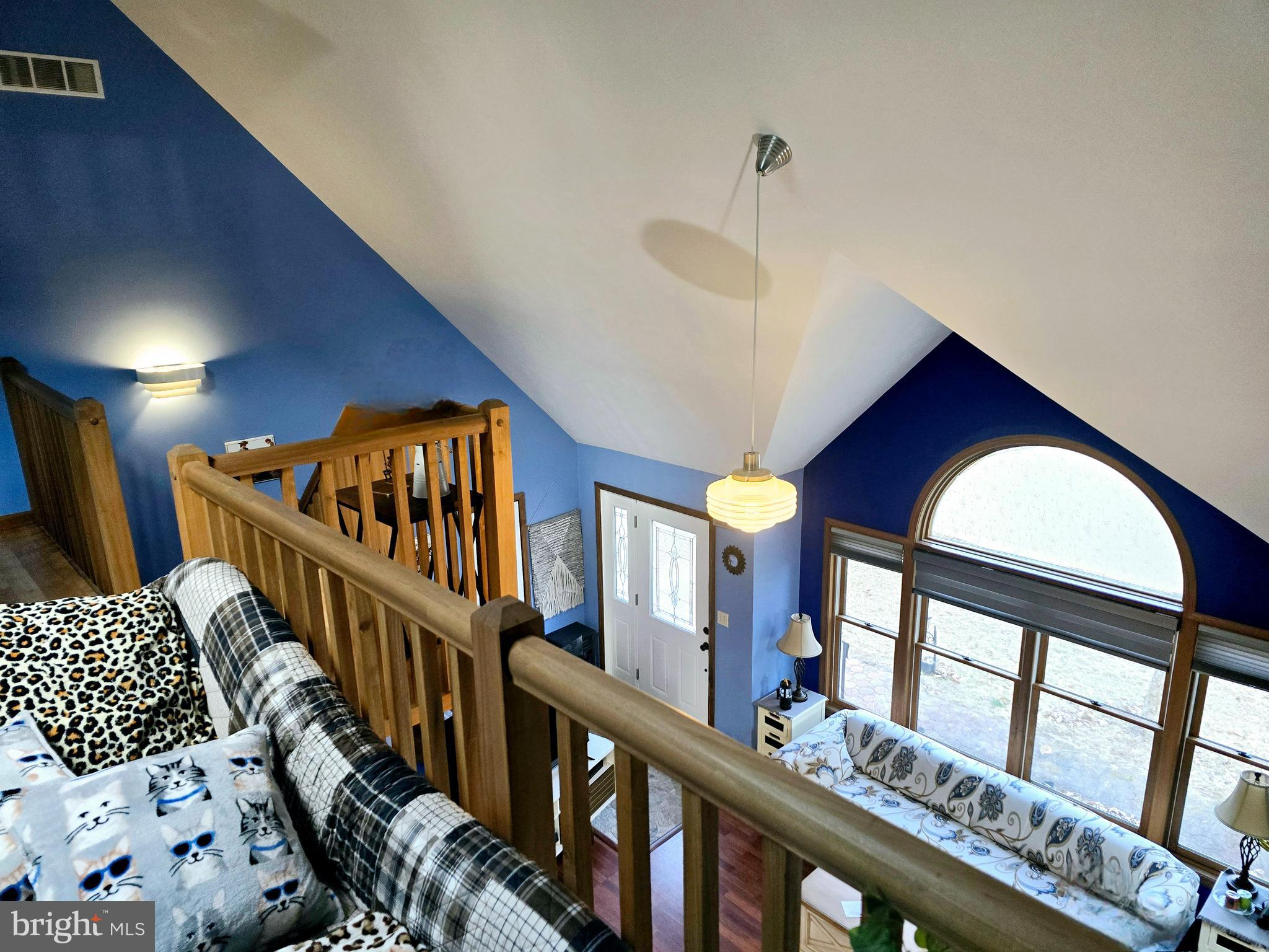 BLUE MOUNTAIN LAKE EST - Residential