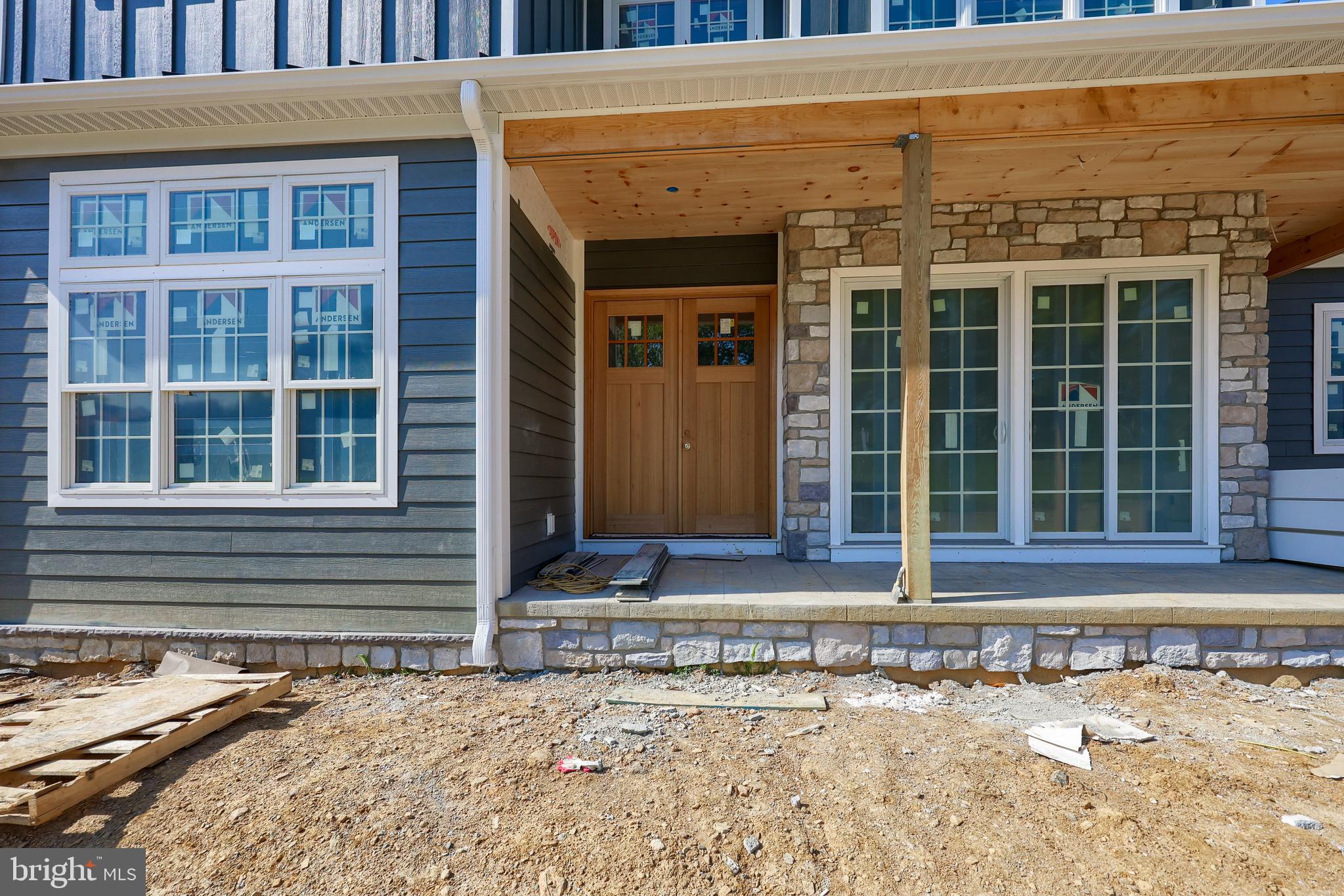 1918 PICKERING TRAIL LOT 2