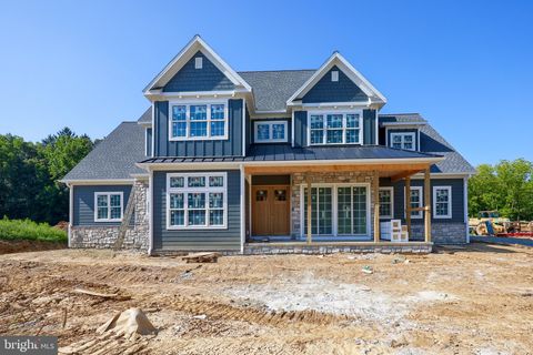 1918 PICKERING TRAIL LOT 2 LANCASTER PA 17601