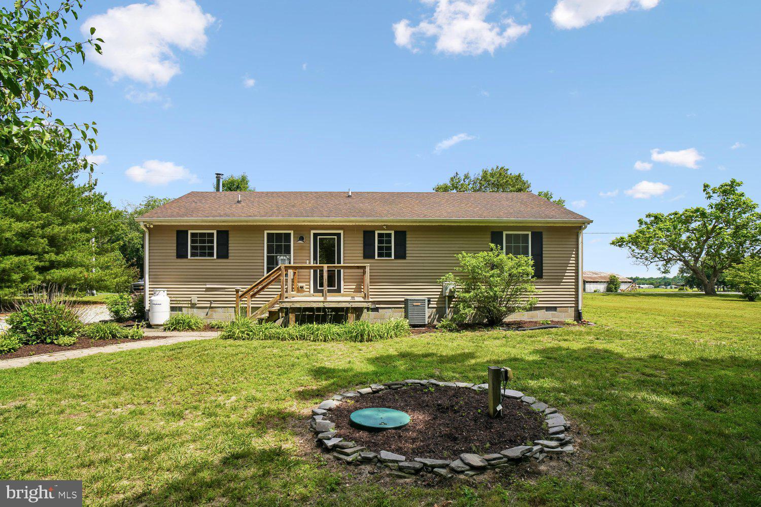 7496 PARSONSBURG ROAD