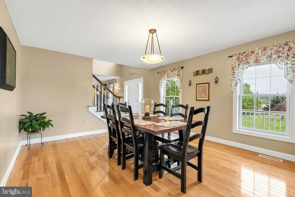 WATERSTONE FIELDS - Residential