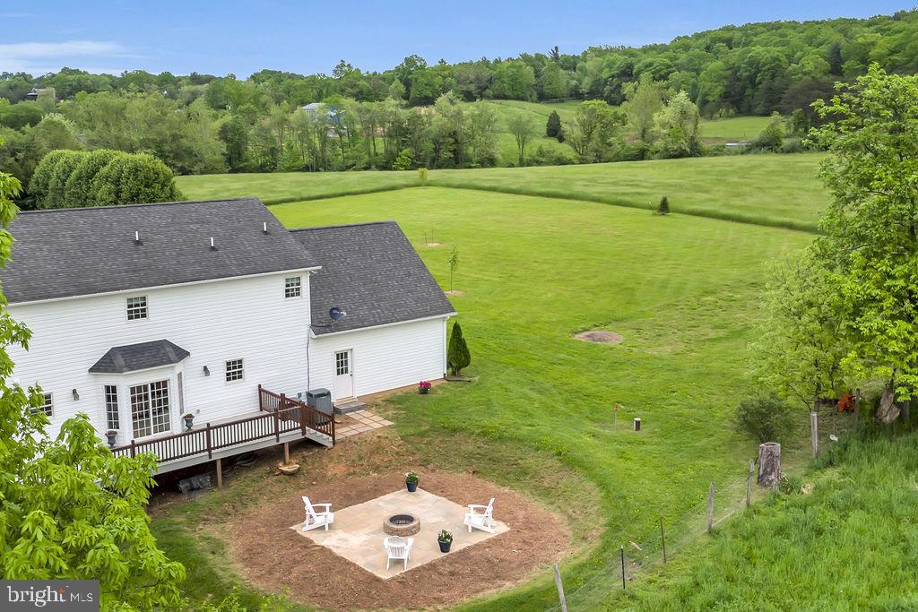 WATERSTONE FIELDS - Residential